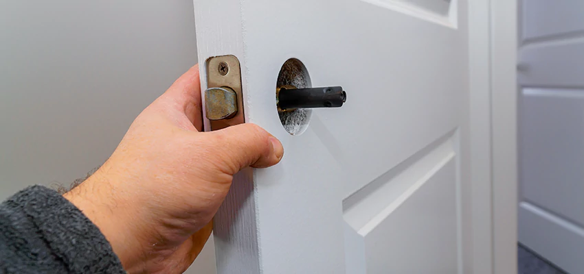 Nighttime Locksmith For Lock Repair in Carlsbad, CA