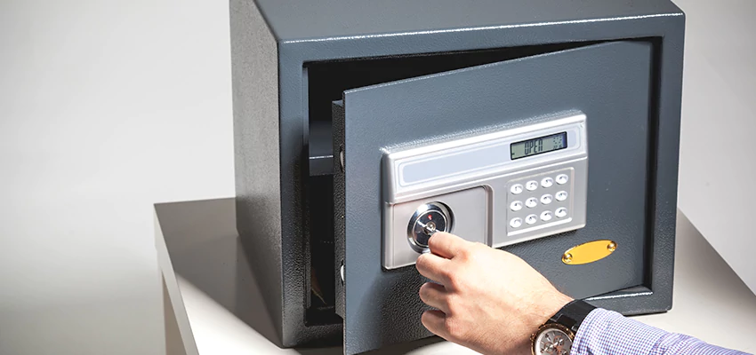 Jewelry Safe Unlocking Service in Carlsbad, California