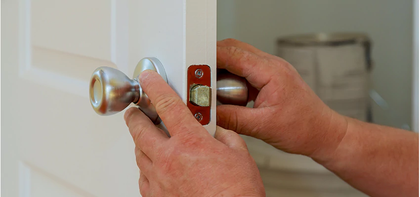 AAA Locksmiths For lock Replacement in Carlsbad, California